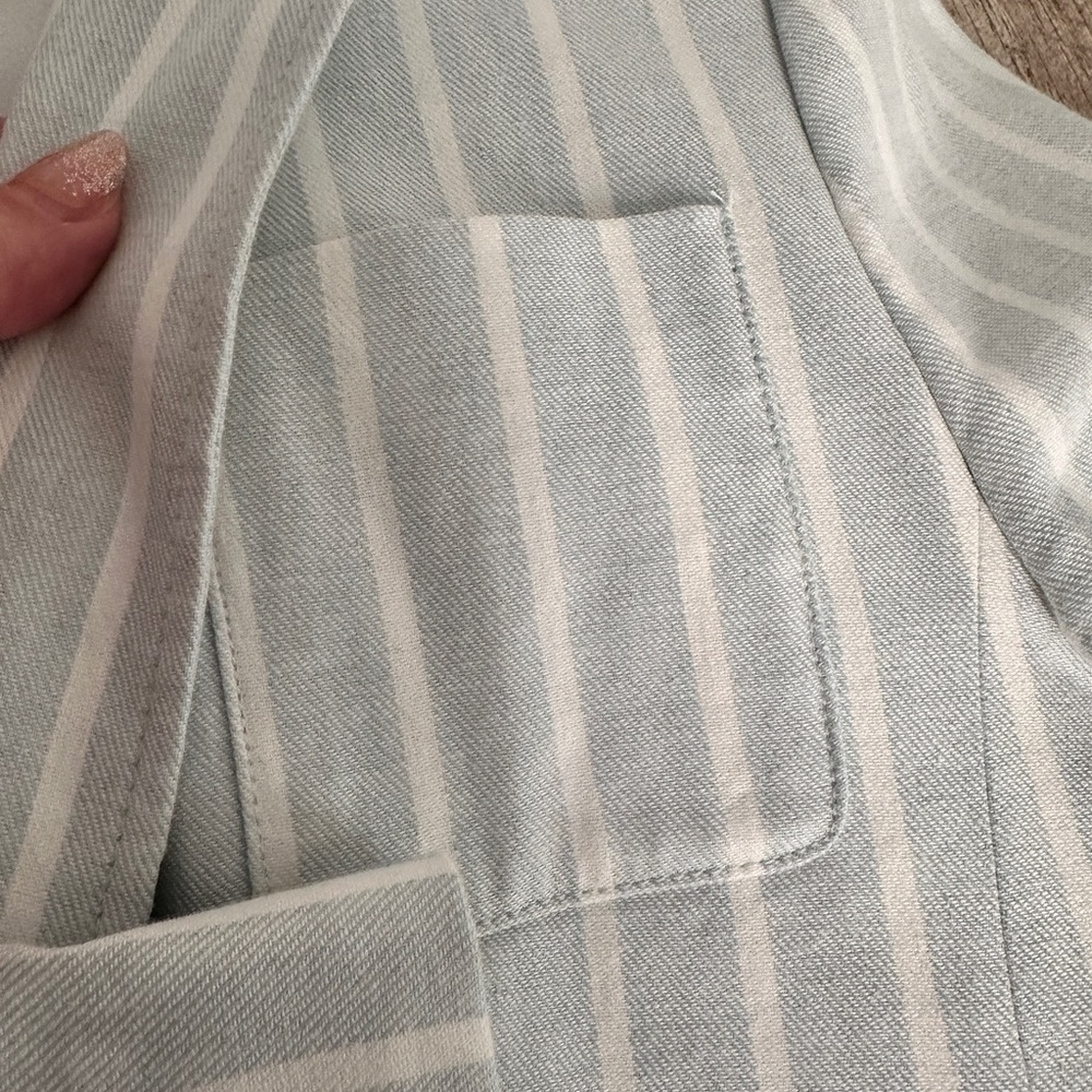 Banana Republic Striped White Blazer size 6 - Picture 5 of 6